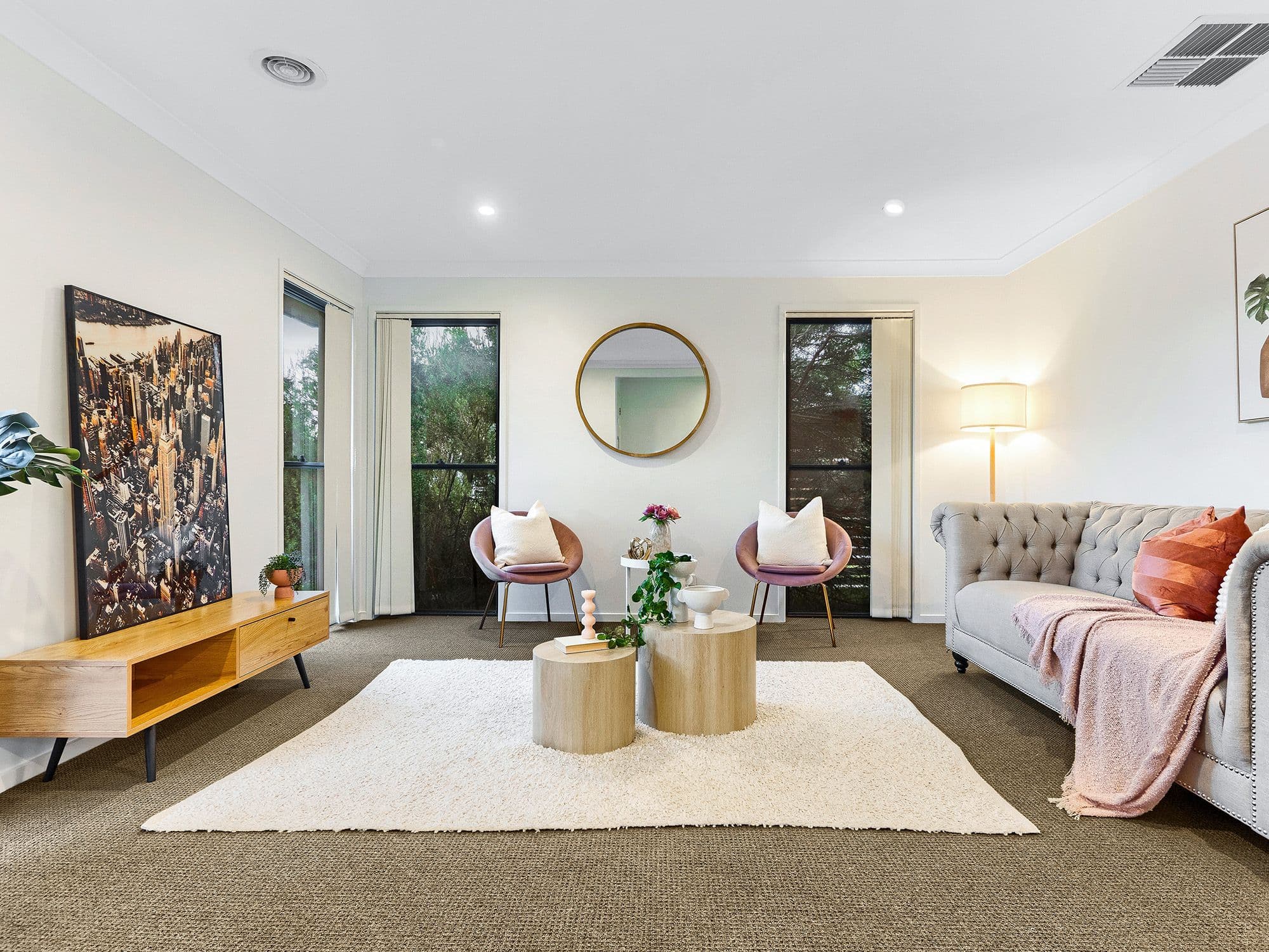 8 Mitta Mitta Street, Clyde North VIC 3978, Clyde North - Thumbnail 2