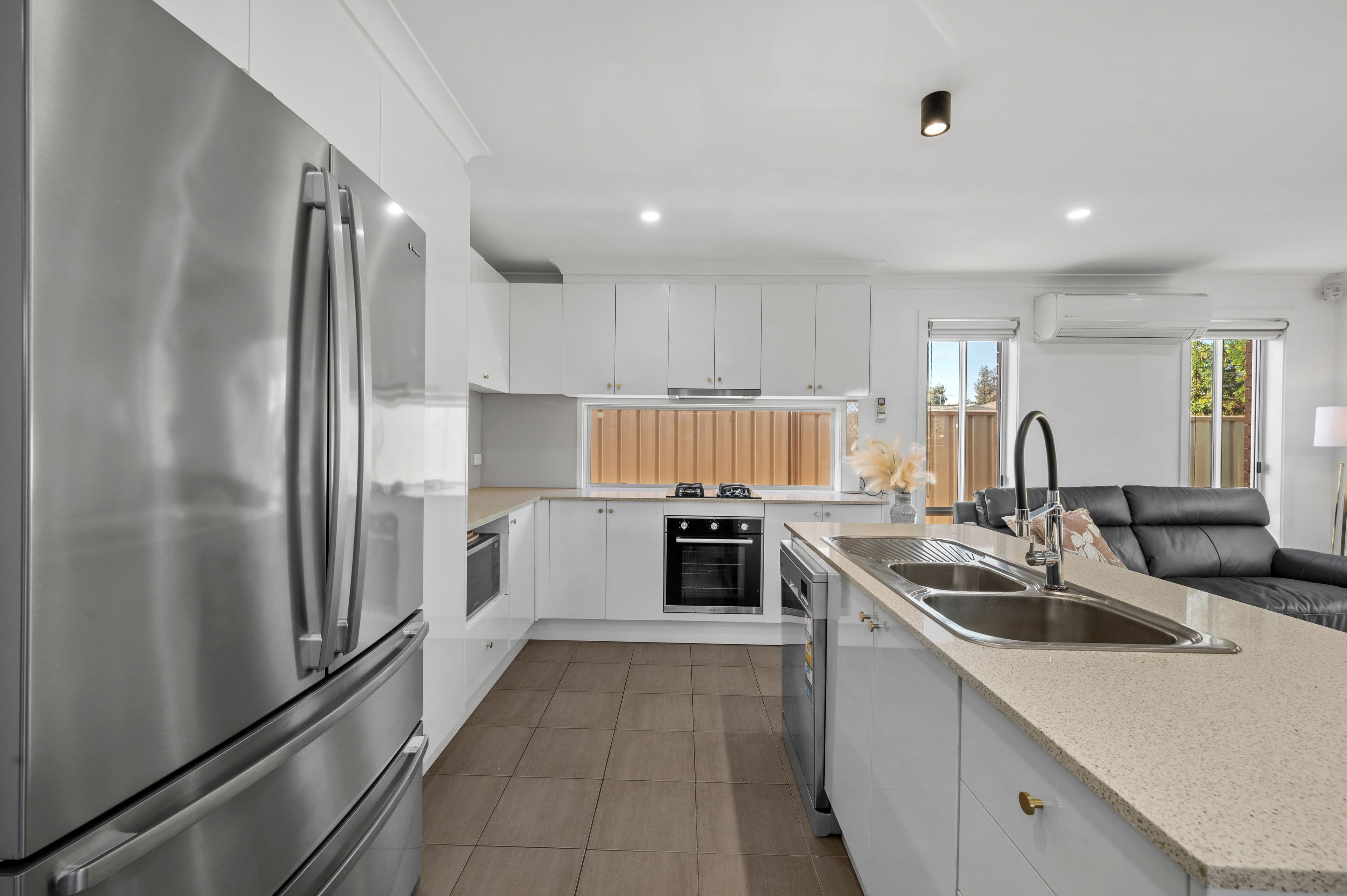 24 Clare Street, Brookfield VIC 3338, Brookfield - Thumbnail 6