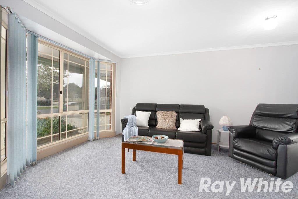 45 Barrington Drive, Pakenham VIC 3810, Pakenham - Thumbnail 4