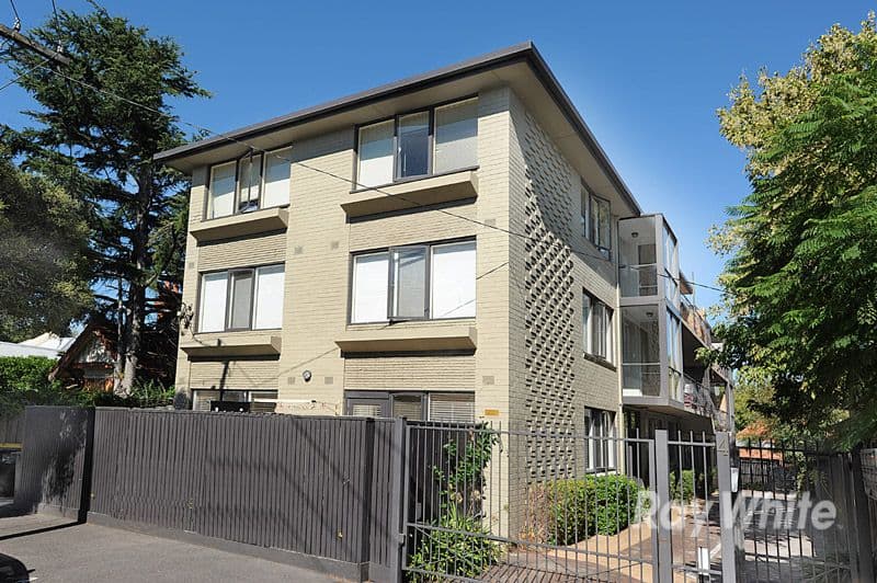 4 Hartpury Avenue, ELWOOD VIC 3184, Elwood - Image 1