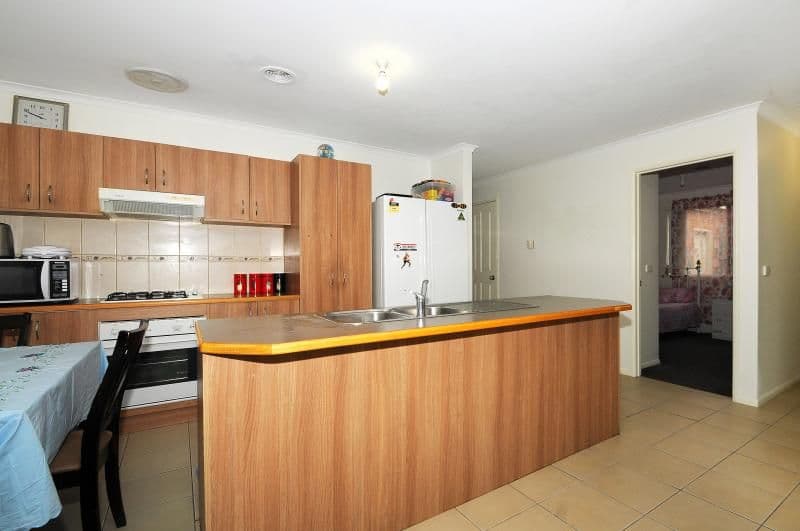 4 Esta Court, CARRUM DOWNS VIC 3201, Carrum Downs - Thumbnail 3