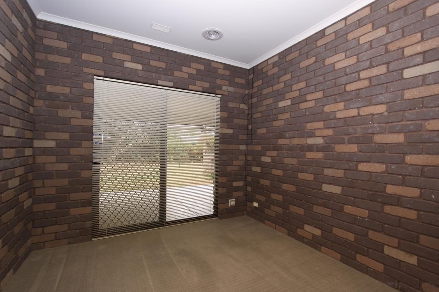 9 Sharyn Street, WHITE HILLS VIC 3550, White Hills - Thumbnail 7