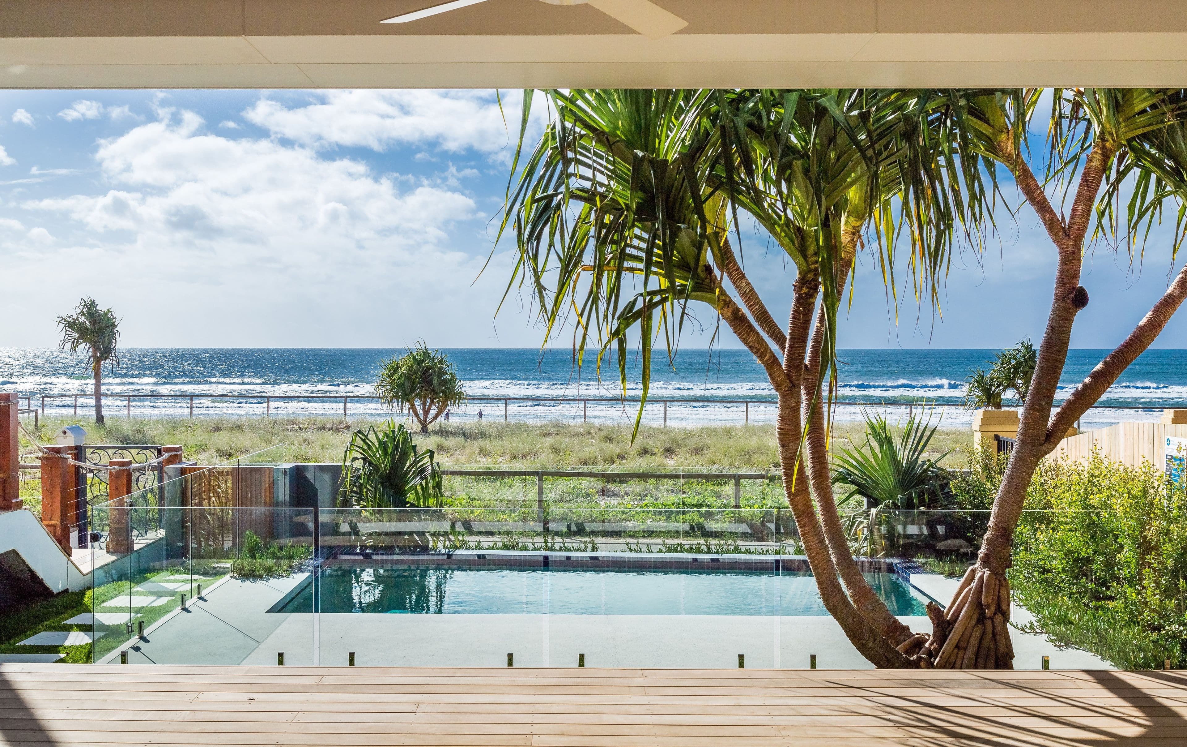 504 The Esplanade, Palm Beach QLD 4221, Palm Beach - Thumbnail 2