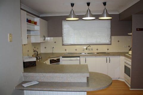 53 Taylor Street, Roma QLD 4455, Roma - Thumbnail 5