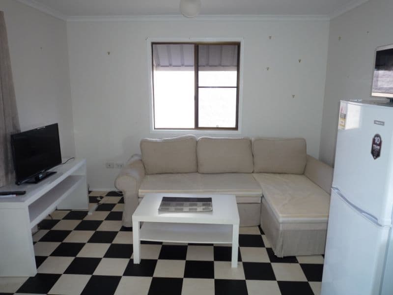 12 Oak Street, Woodgate QLD 4660, Woodgate - Thumbnail 3