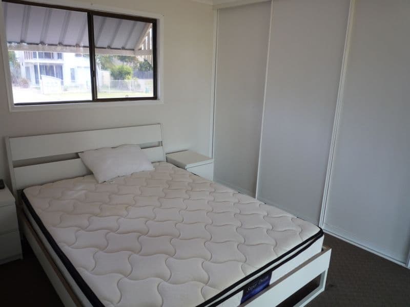 12 Oak Street, Woodgate QLD 4660, Woodgate - Thumbnail 4