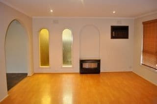 30 Metropolitan Avenue, CRAIGIEBURN VIC 3064, Craigieburn - Thumbnail 3
