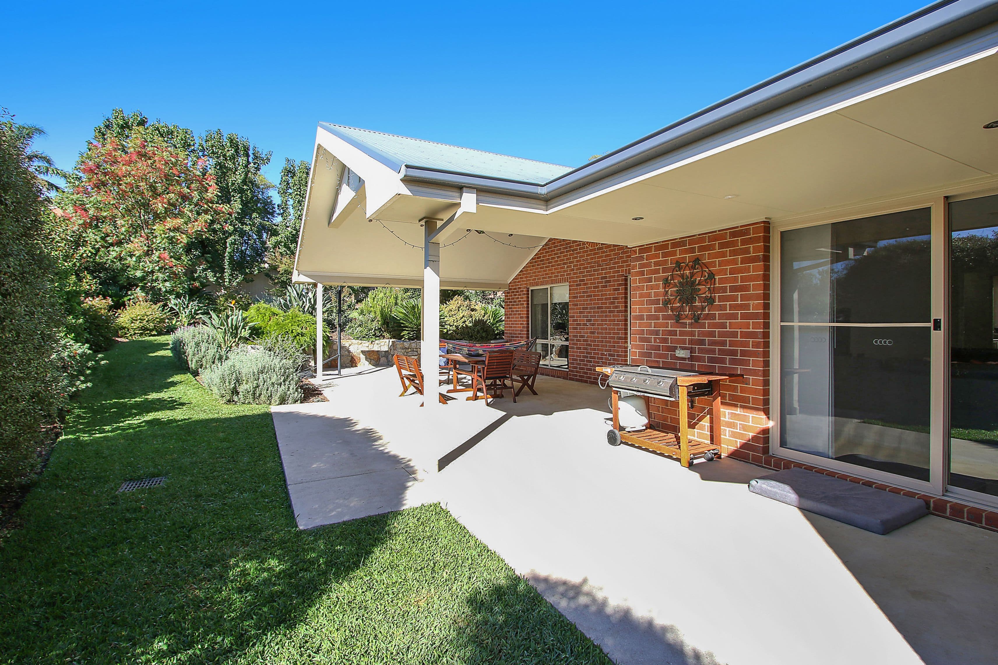 27 Ballara Drive, Wodonga VIC 3690, Wodonga - Image 1