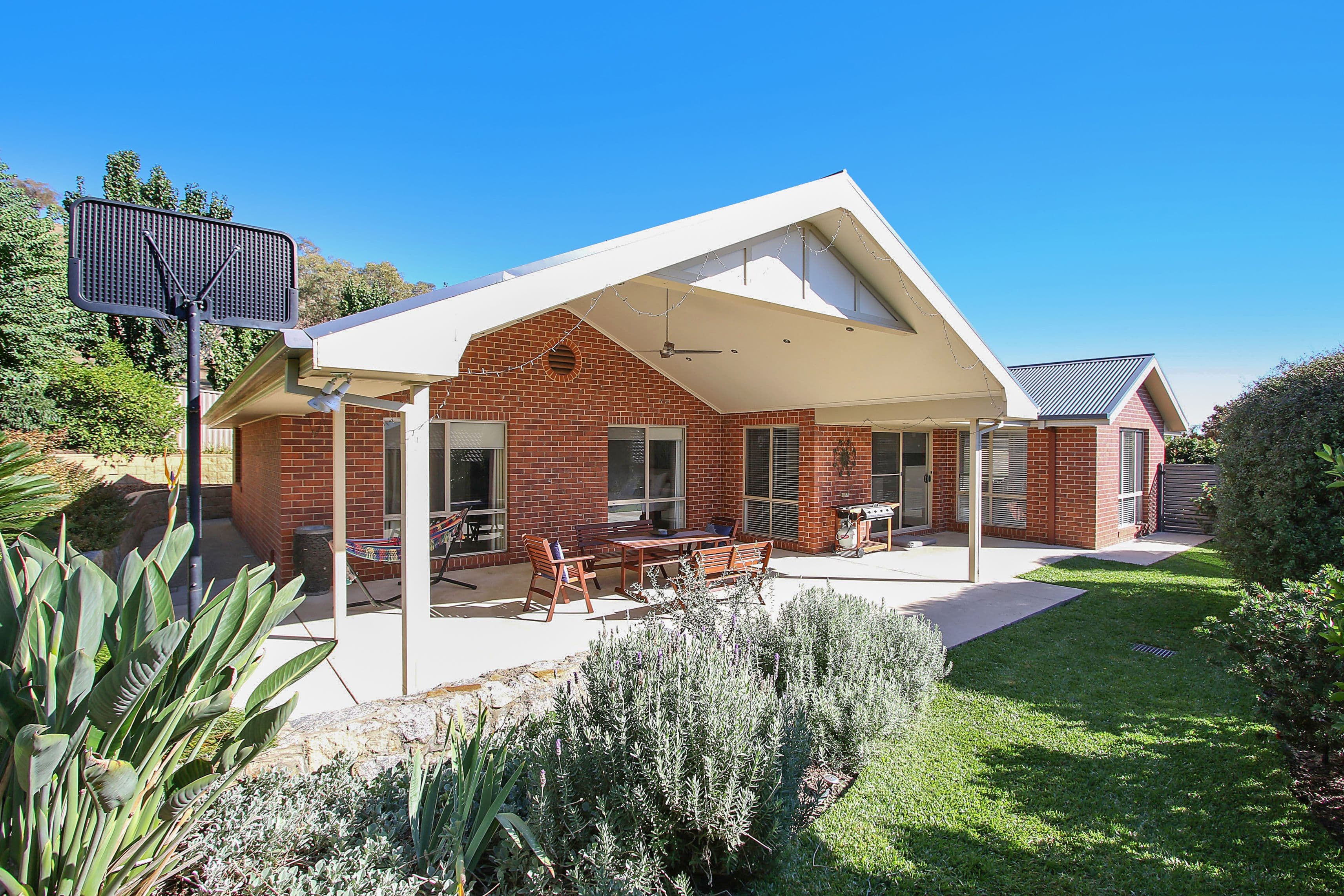 27 Ballara Drive, Wodonga VIC 3690, Wodonga - Thumbnail 2