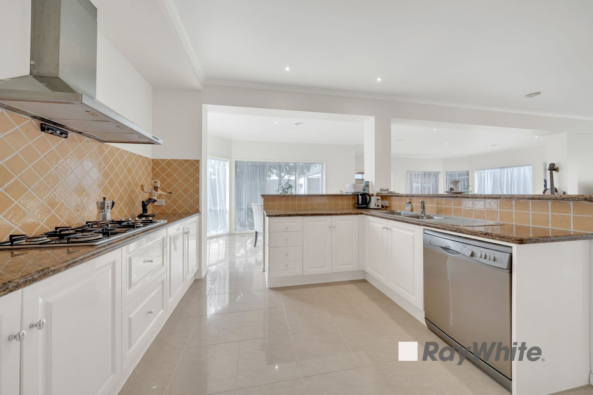 99 Nettle Drive, Hallam VIC 3803, Hallam - Thumbnail 3