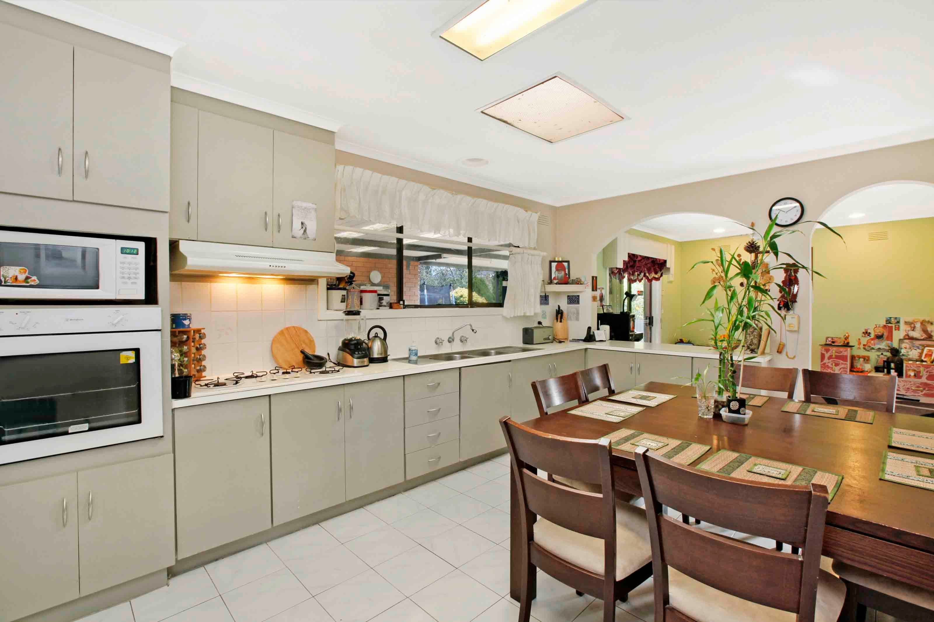 32 McDonalds Road, Epping VIC 3076, Epping - Thumbnail 2