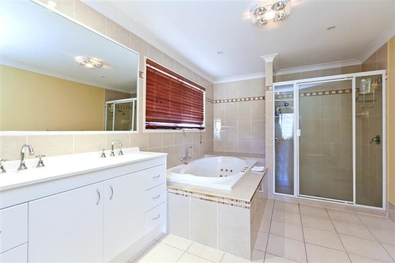 22 Seabrae Drive, REDLAND BAY QLD 4165, Redland Bay - Thumbnail 3