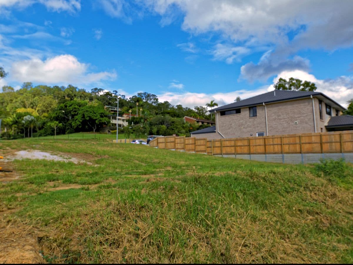 30 Sherman Street, The Gap QLD 4061, The Gap - Thumbnail 2