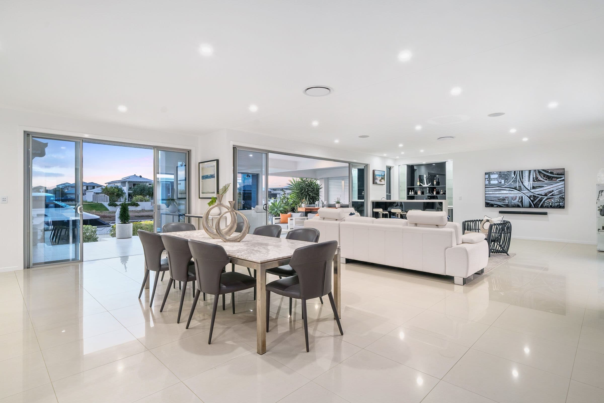 8 Wildfire Court, Newport QLD 4020, Newport - Thumbnail 6