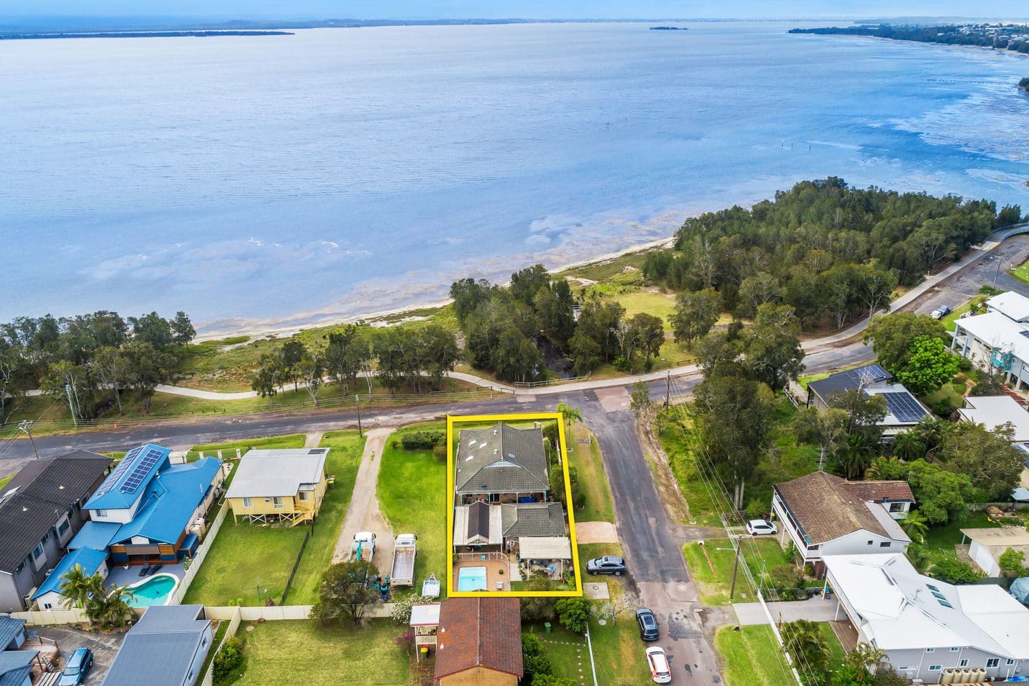 9 Lucinda Avenue, Killarney Vale NSW 2261, Killarney Vale - Thumbnail 2