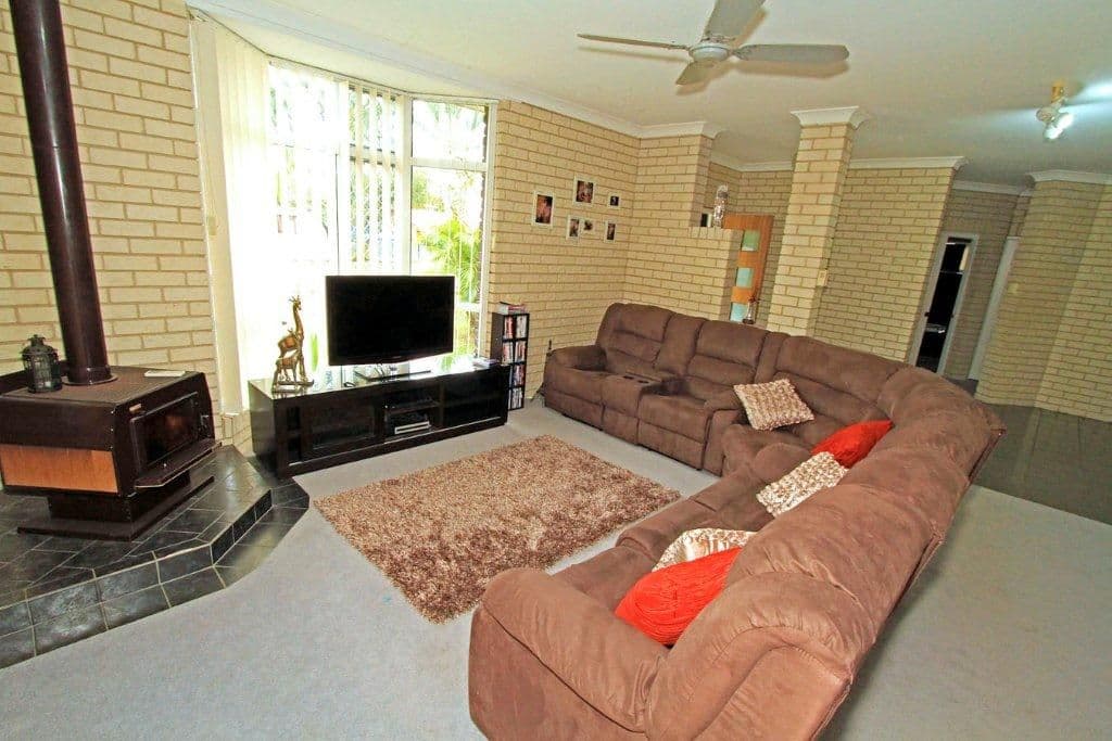51 Danker Street, NORMAN GARDENS QLD 4701, Norman Gardens - Thumbnail 2