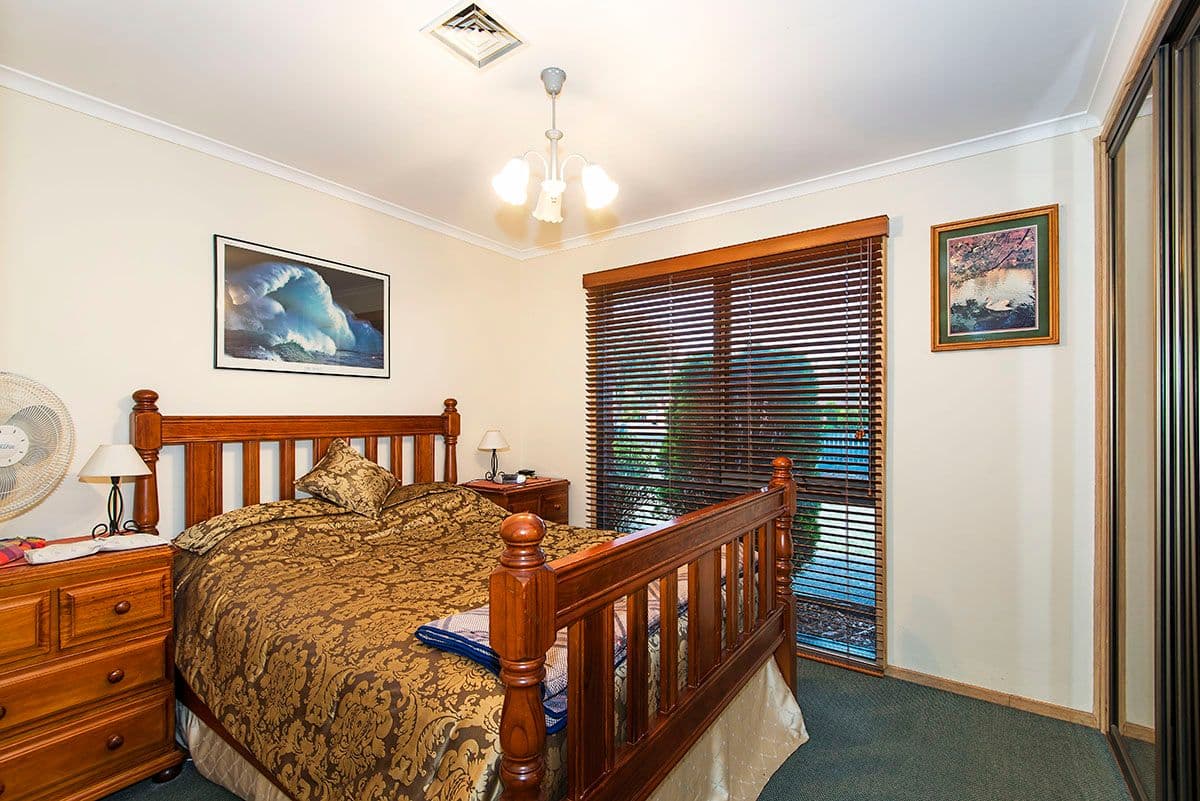 19 Maybury Drive, Mill Park VIC 3082, Mill Park - Thumbnail 8