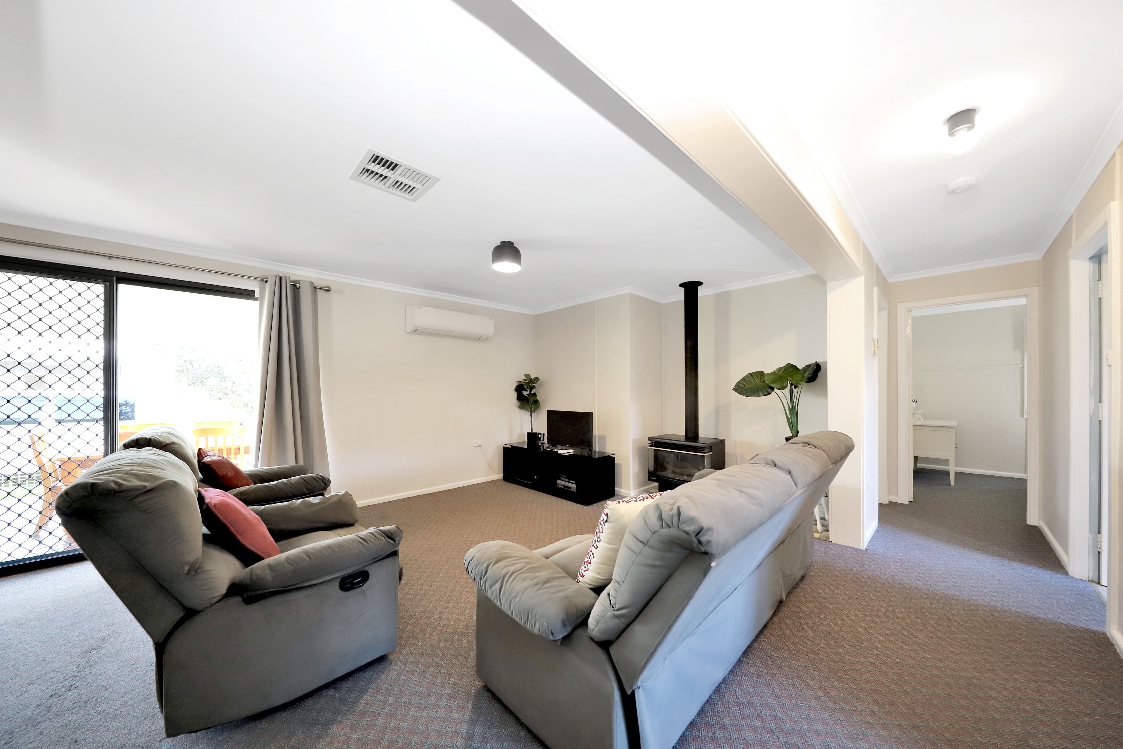 15 Morris Street, Talbingo NSW 2720, Talbingo - Thumbnail 3