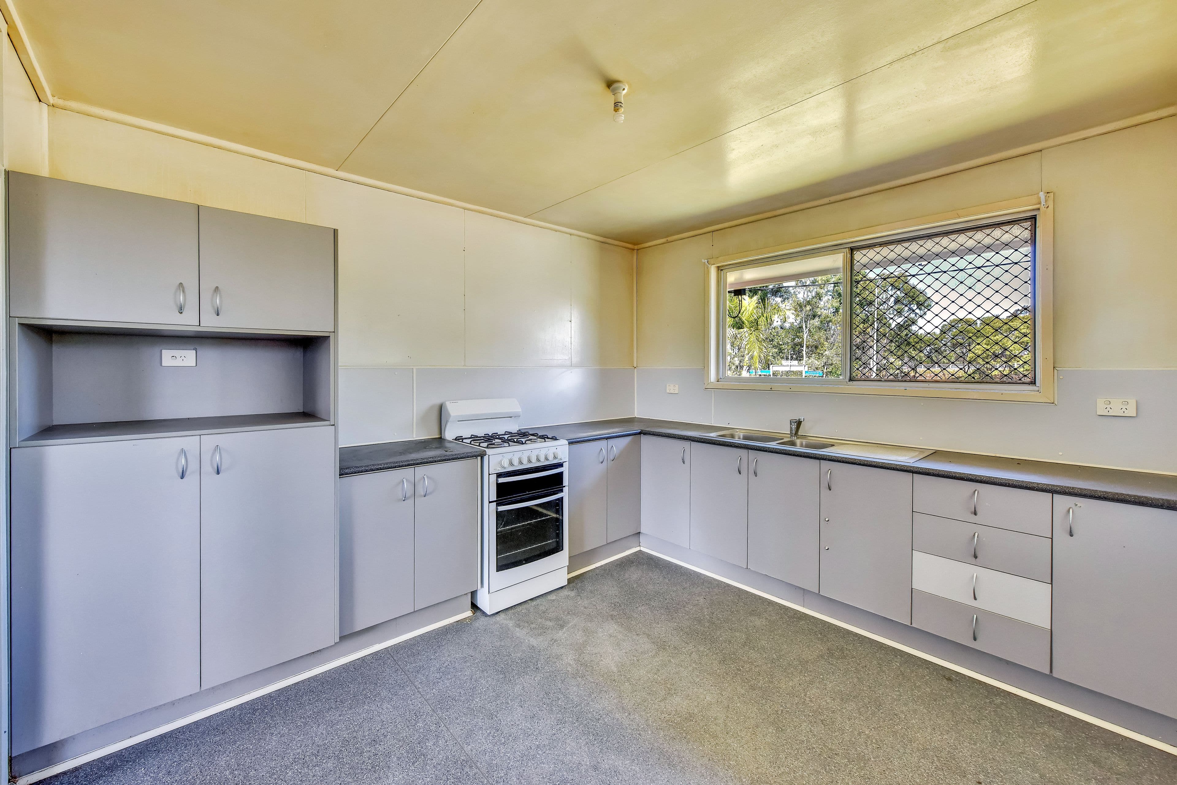 13 Skepper Street, Ellen Grove QLD 4078, Ellen Grove - Thumbnail 4