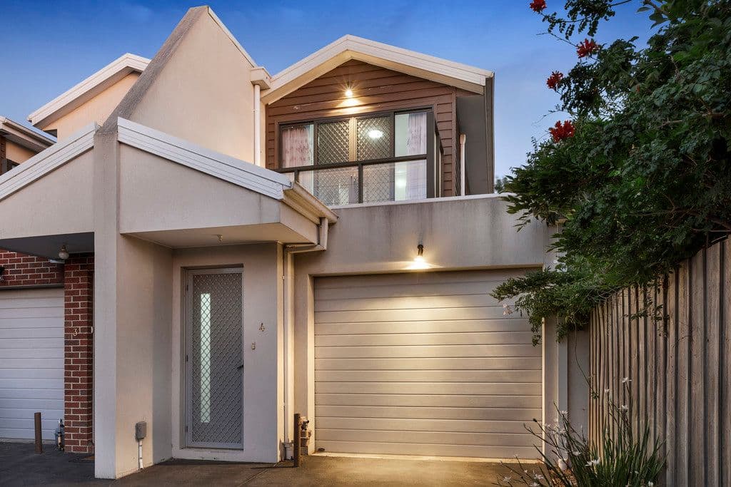 22 Burns Avenue, Clayton South VIC 3169, Clayton South - Image 1