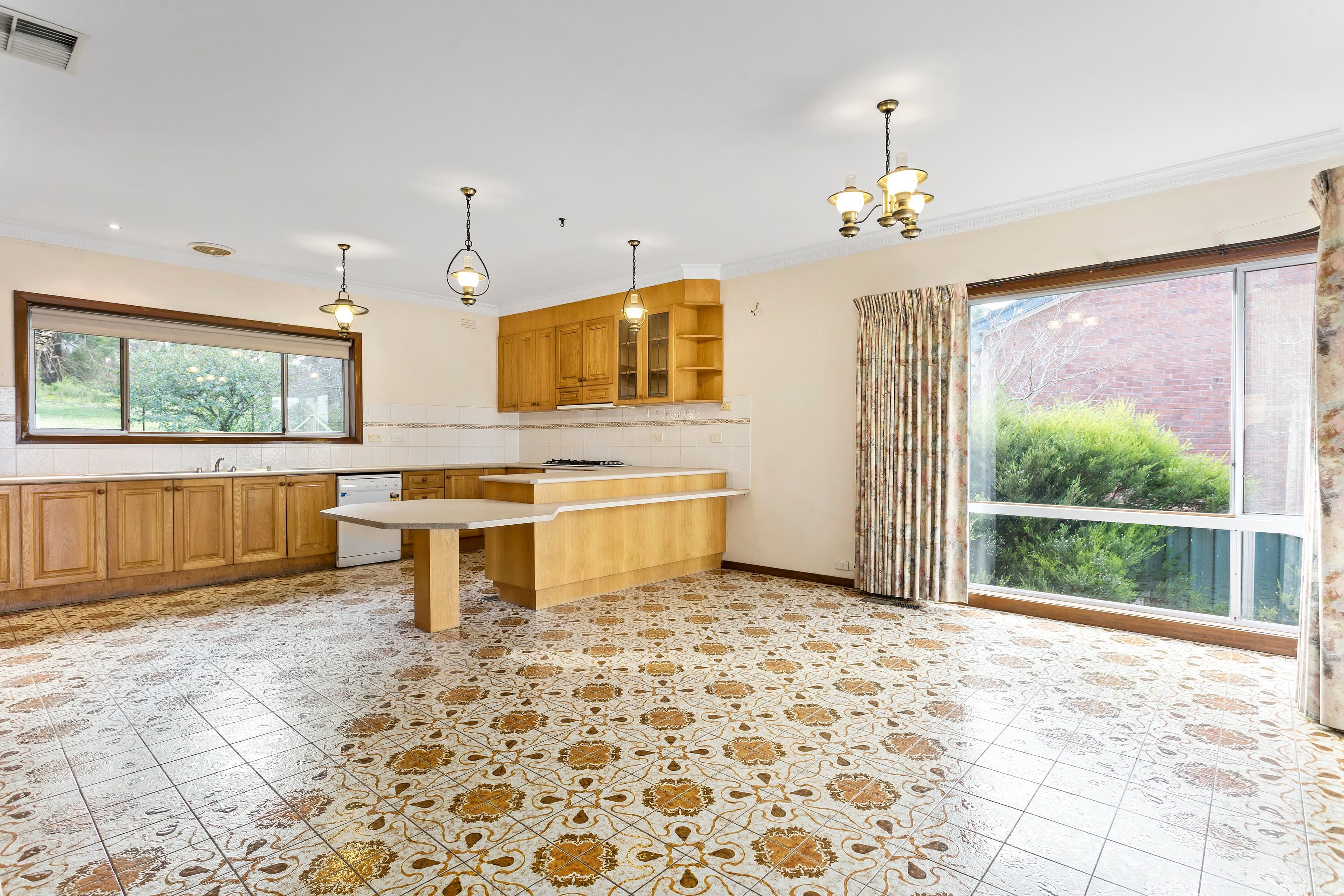 29 Wanbanna Avenue, Greensborough VIC 3088, Greensborough - Thumbnail 3