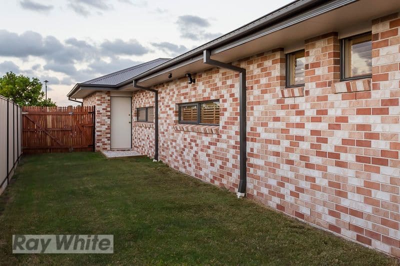17 Maree Place, REDLAND BAY QLD 4165, Redland Bay - Thumbnail 4