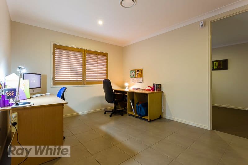 17 Maree Place, REDLAND BAY QLD 4165, Redland Bay - Thumbnail 8