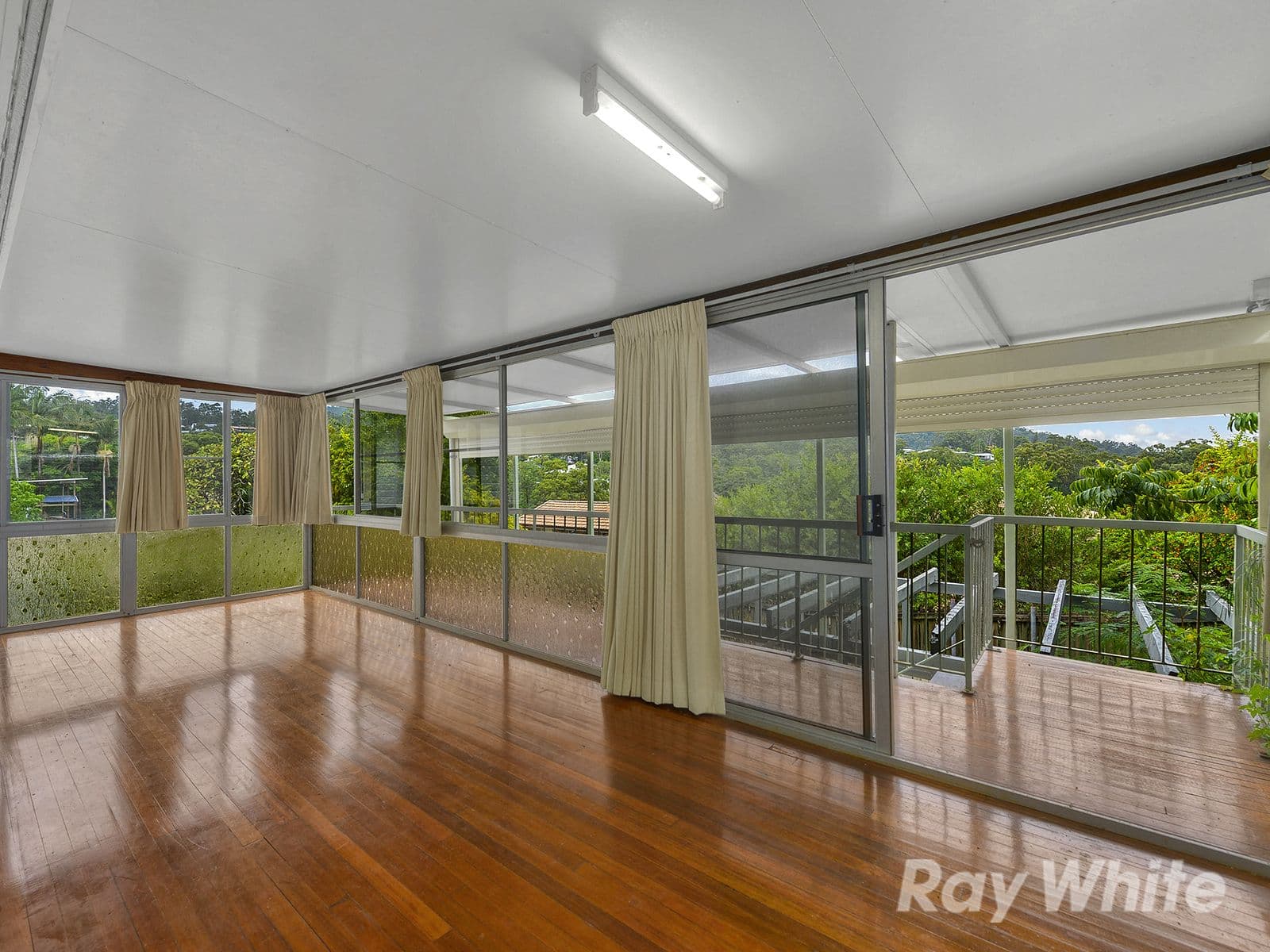 107 Irvine Street, Mitchelton QLD 4053, Mitchelton - Thumbnail 3