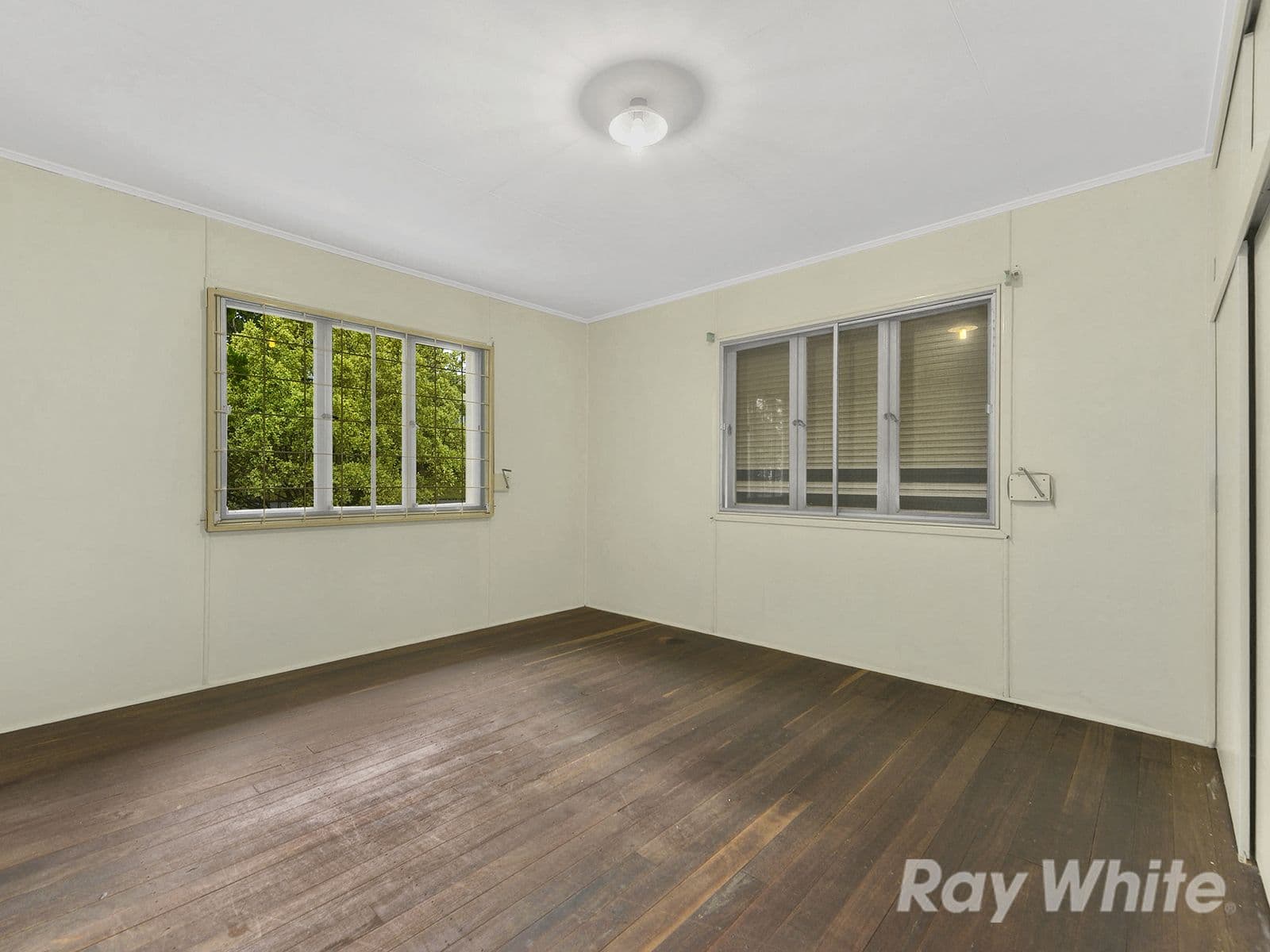 107 Irvine Street, Mitchelton QLD 4053, Mitchelton - Thumbnail 8