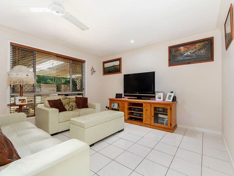 5 Hoad Court, Oxenford QLD 4210, Oxenford - Thumbnail 2