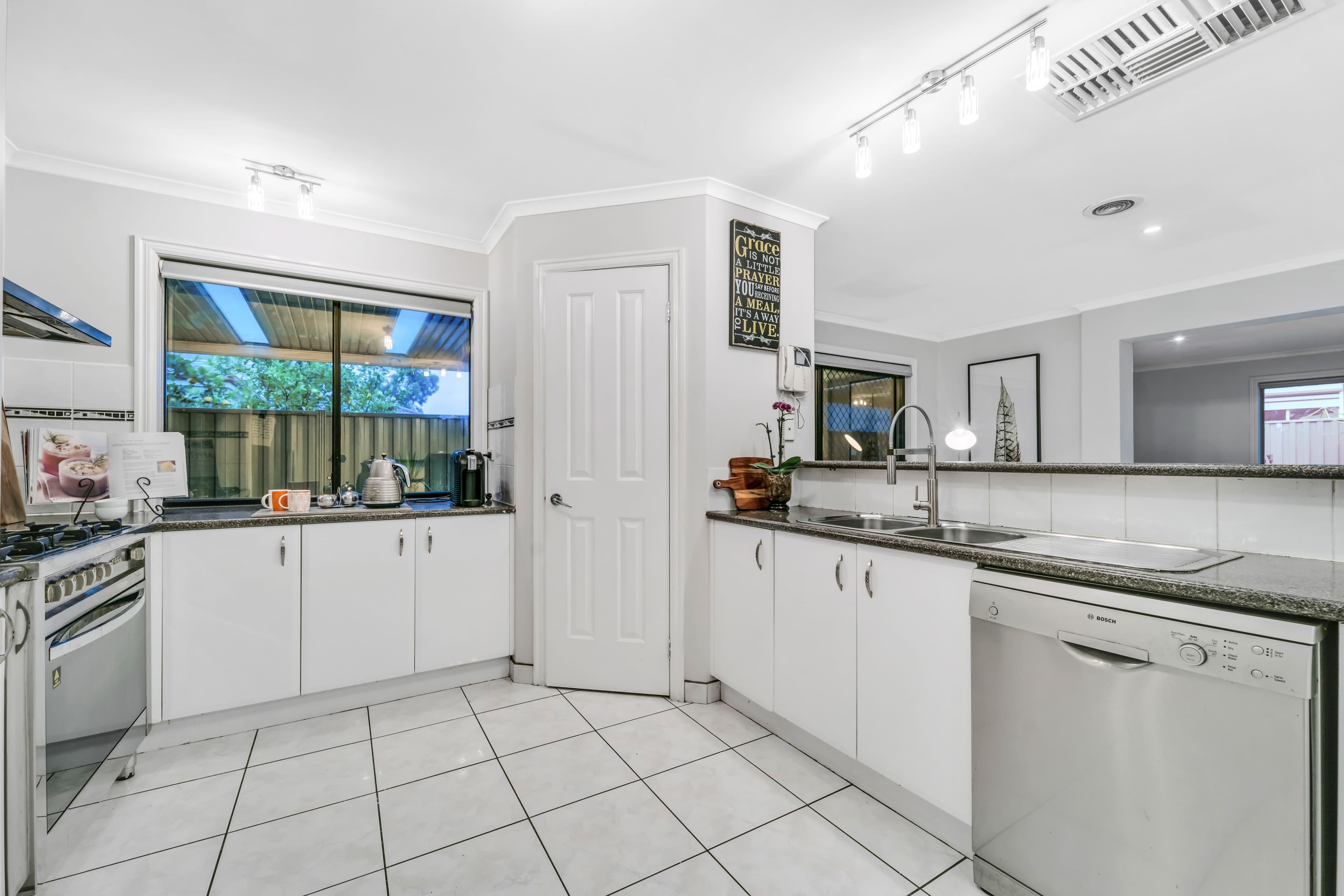 3 Kooyong Way, Craigieburn VIC 3064, Craigieburn - Thumbnail 8