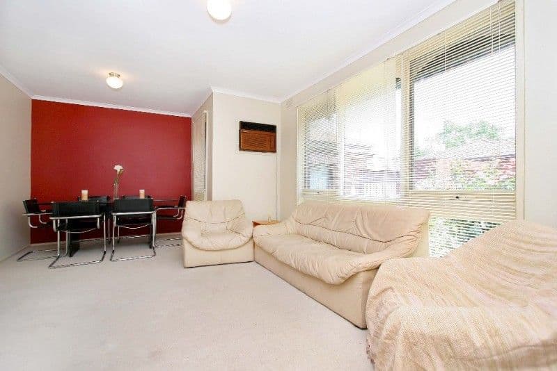 2 Greenwood Drive, BUNDOORA VIC 3083, Bundoora - Thumbnail 4