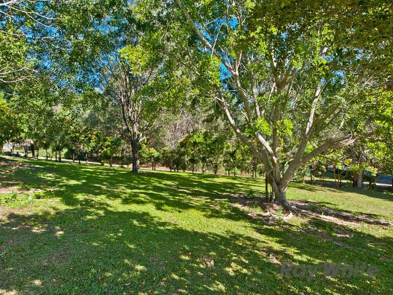 22 Bunya Lake Court, Bunya QLD 4055, Bunya - Thumbnail 2