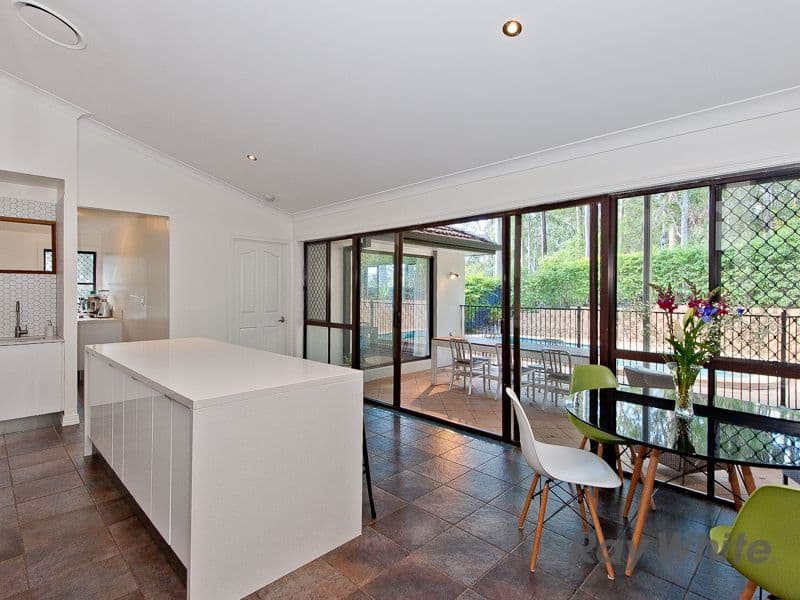 22 Bunya Lake Court, Bunya QLD 4055, Bunya - Thumbnail 5