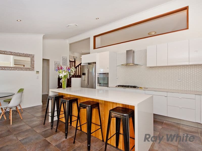 22 Bunya Lake Court, Bunya QLD 4055, Bunya - Thumbnail 6