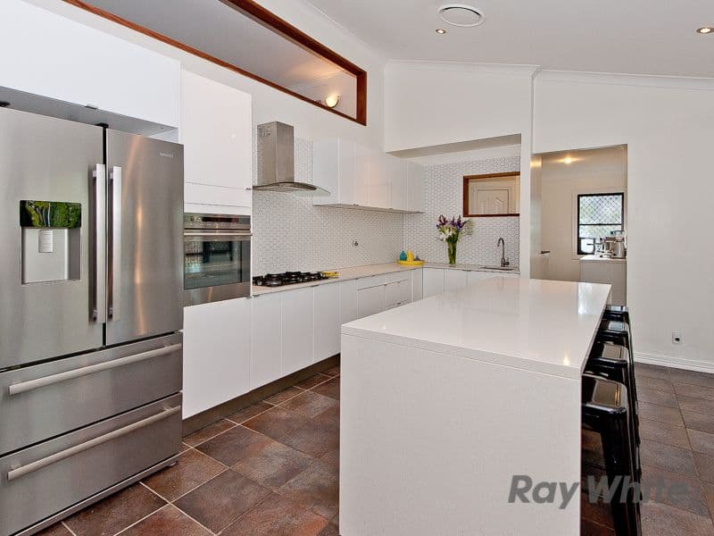 22 Bunya Lake Court, Bunya QLD 4055, Bunya - Thumbnail 7