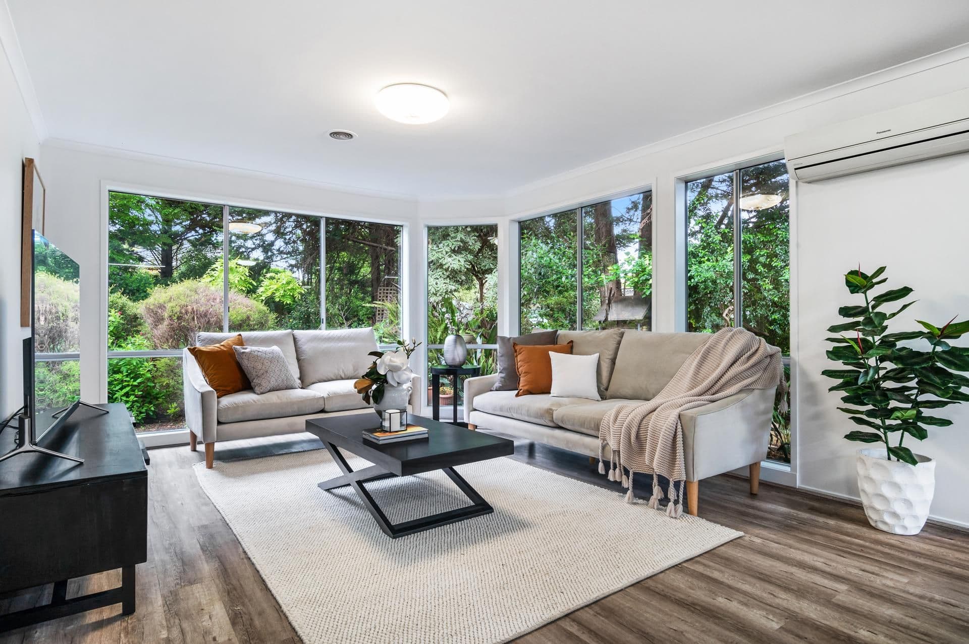 3 Blue Ridge Drive, Mooroolbark VIC 3138, Mooroolbark - Thumbnail 7