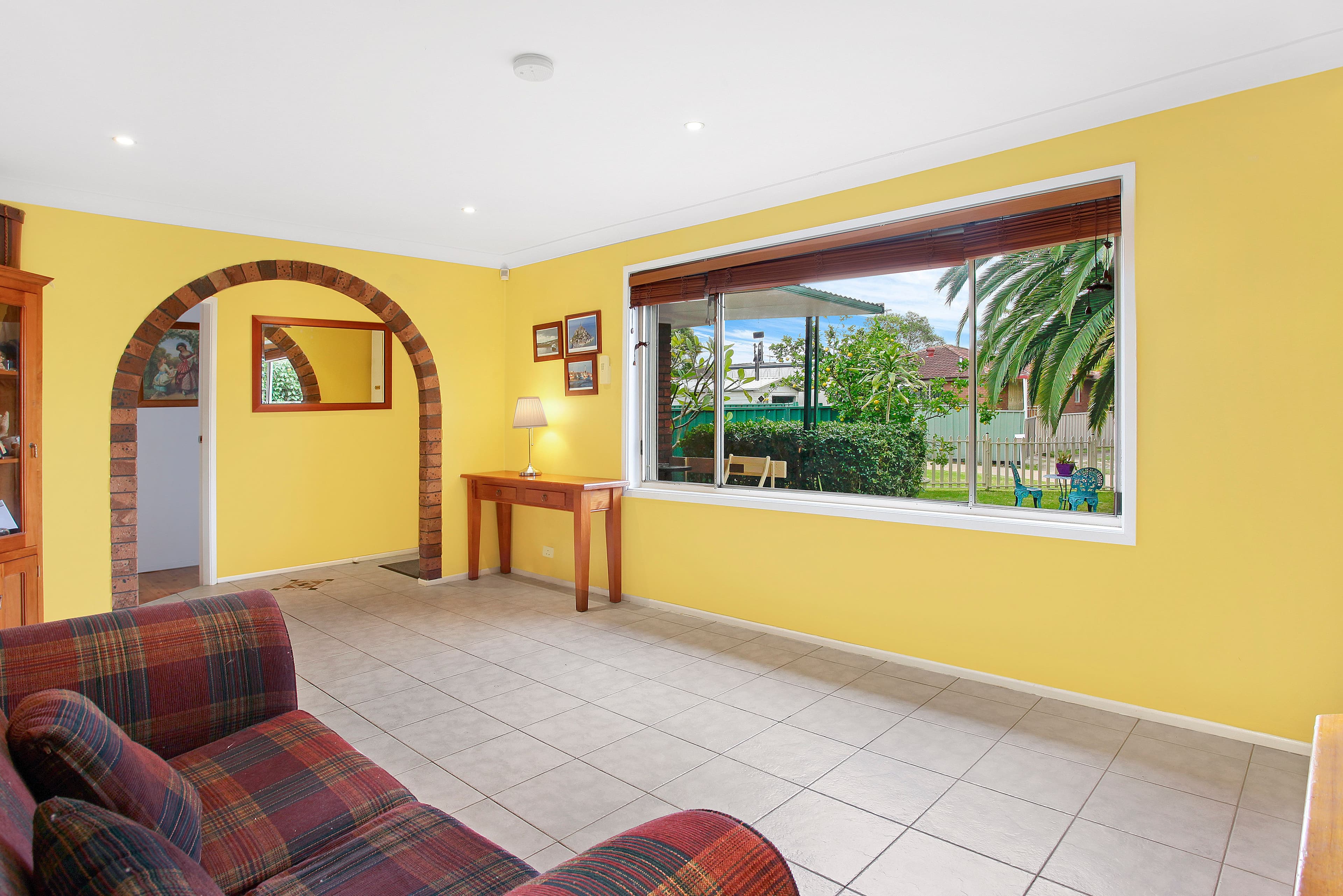 14 Marsden Close, Bossley Park - Thumbnail 2