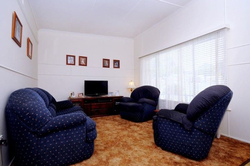 1 Teesdale Avenue, NEWTOWN QLD 4350, Newtown - Thumbnail 2