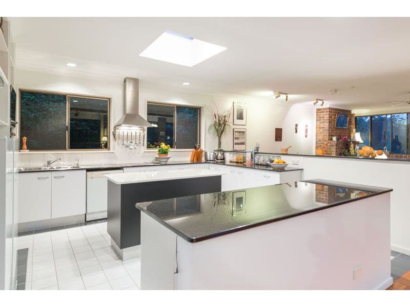 75 Jilba Street, INDOOROOPILLY QLD 4068, Indooroopilly - Thumbnail 3