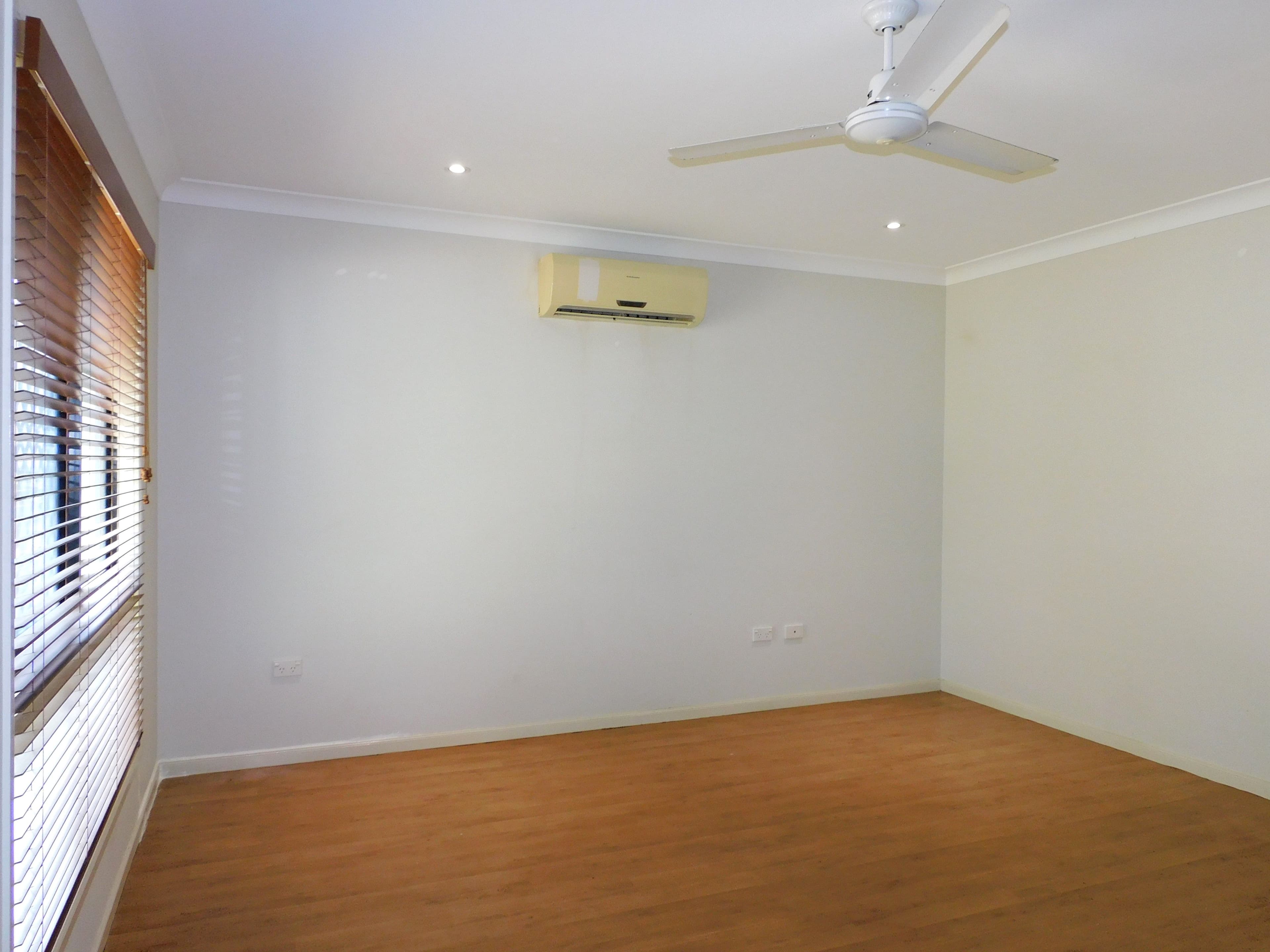 24 Lashmar Crescent, Deeragun QLD 4818, Deeragun - Thumbnail 2