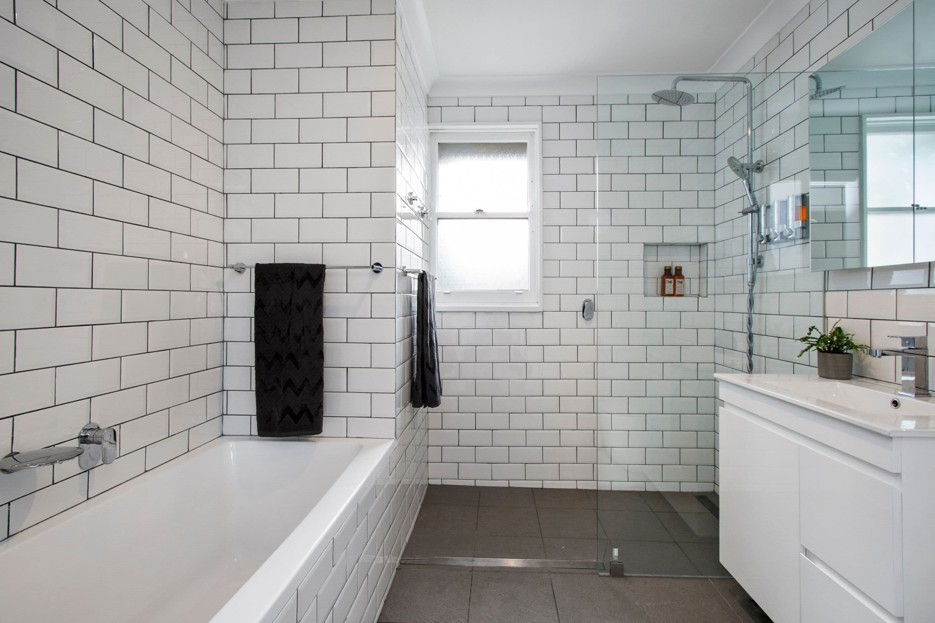 31 Laurence Street, Hobartville NSW 2753, Hobartville - Thumbnail 2