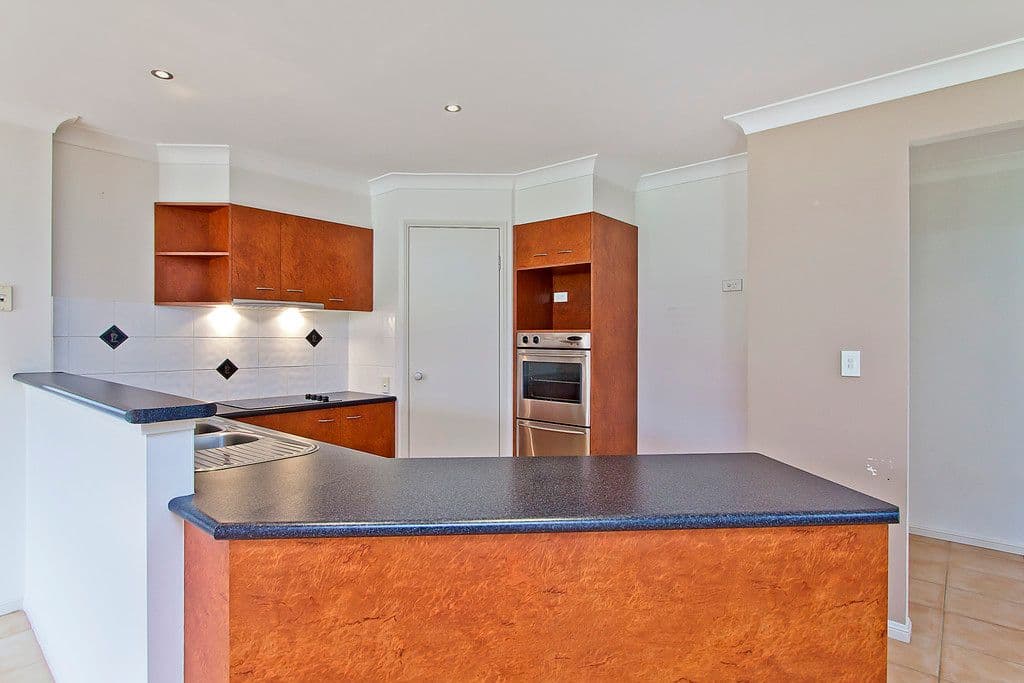 6 Watergum Parade, MOLENDINAR QLD 4214, Molendinar - Thumbnail 2