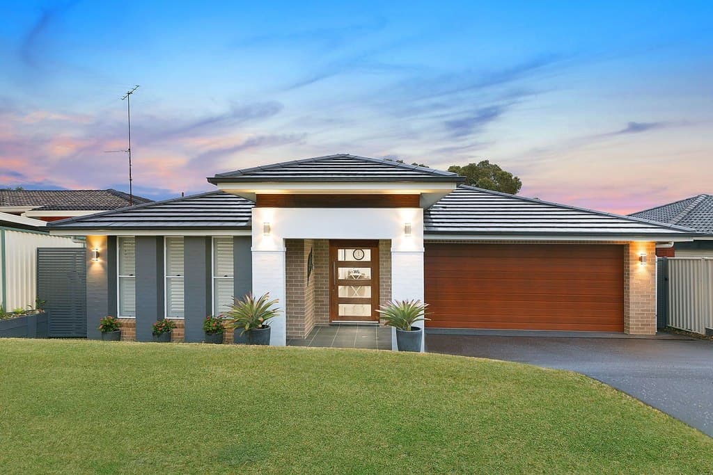 70  George Evans Road, Killarney Vale - Image 1