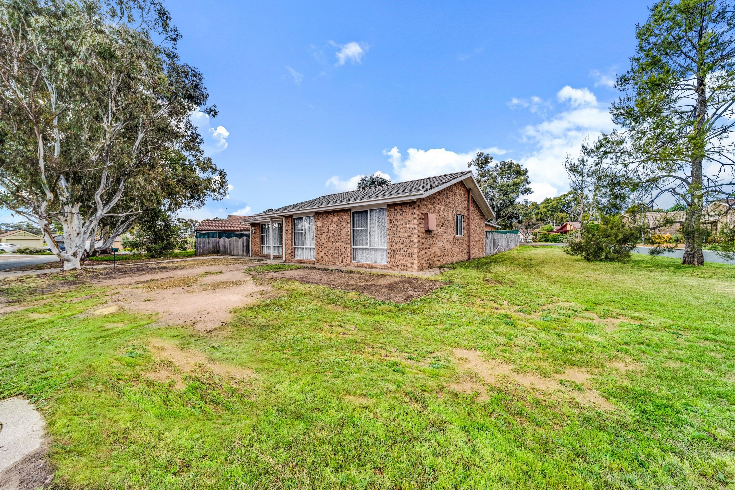 10 Werriwa Crescent, Isabella Plains ACT 2905, Isabella Plains - Thumbnail 3