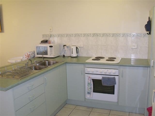 30 Hamblynn Road, ELIZABETH DOWNS SA 5113, Elizabeth Downs - Thumbnail 3
