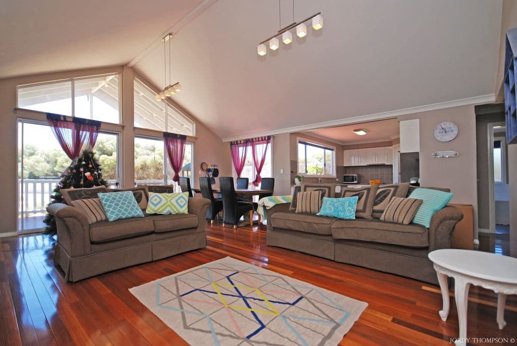 8 Moonlight Crescent, Jurien Bay WA 6516, Jurien Bay - Thumbnail 3