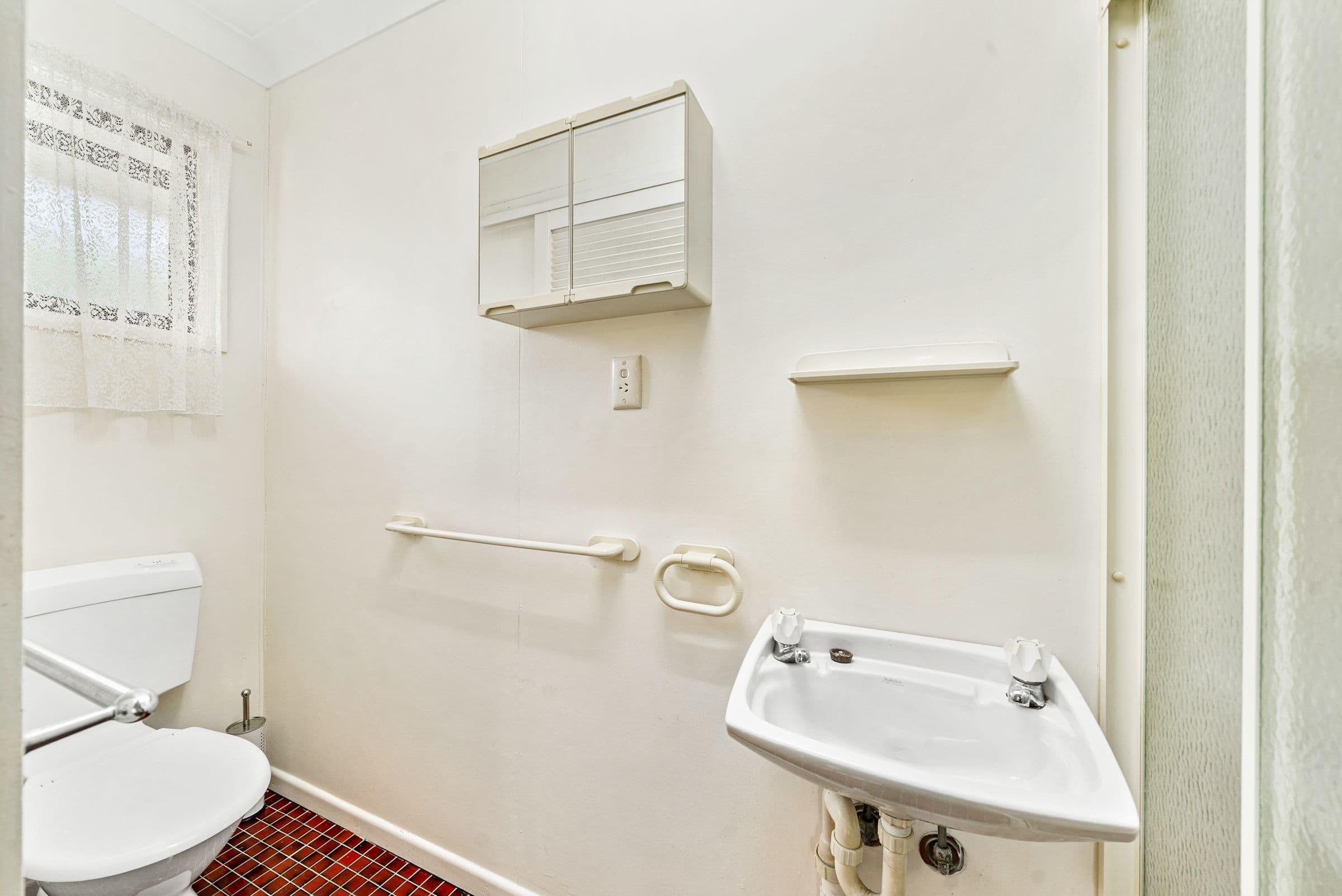 8A Cinnamon Court, Redcliffe QLD 4020, Redcliffe - Thumbnail 8