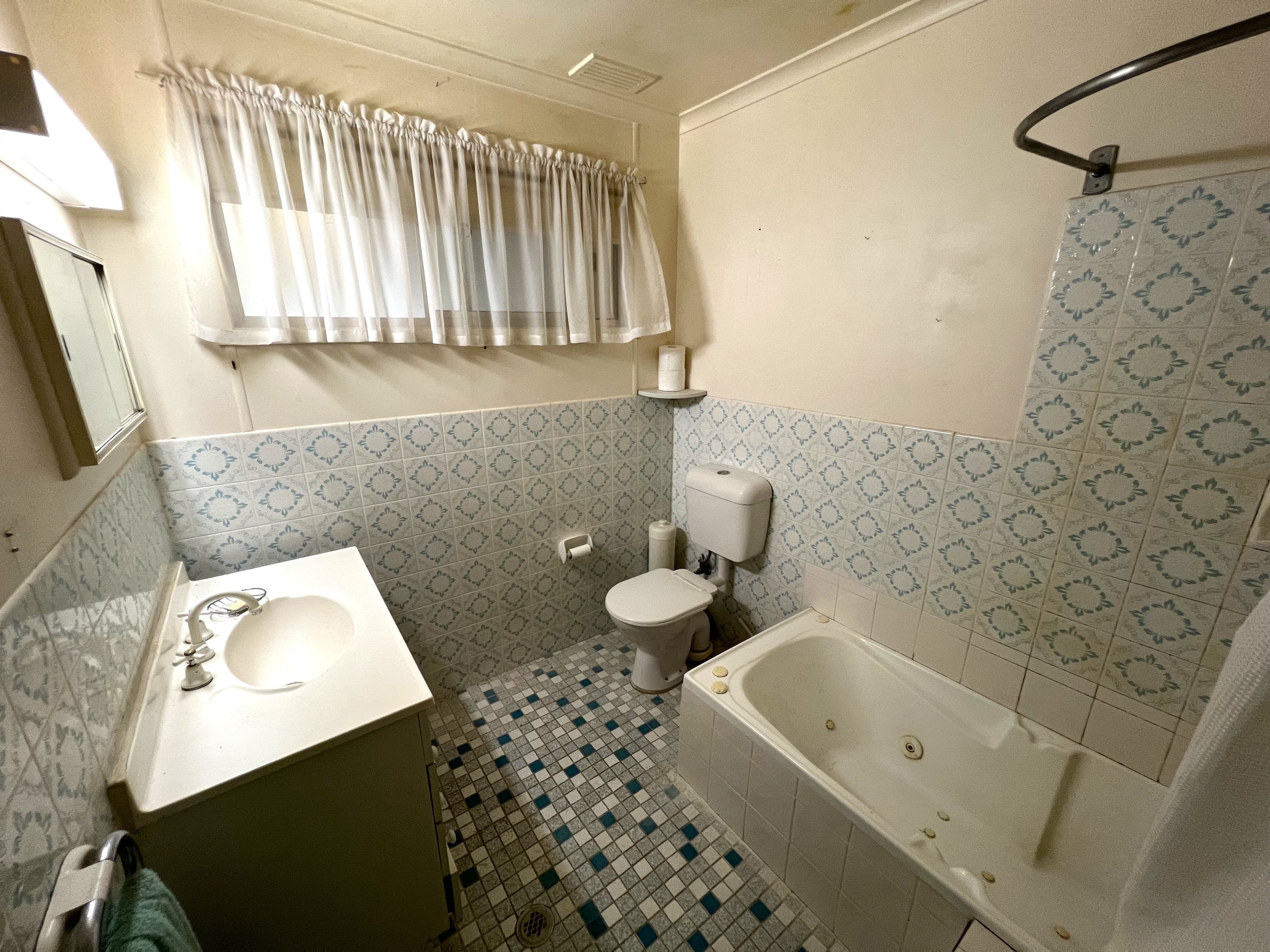 260 Finley Road, Deniliquin NSW 2710, Deniliquin - Thumbnail 5