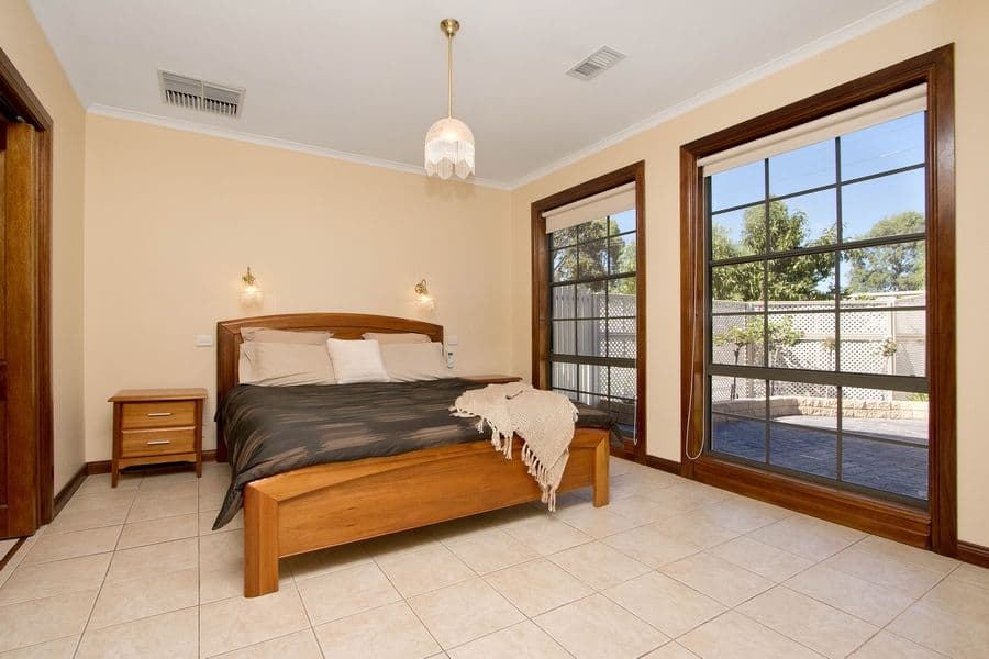 1 Finlay Street, Yarraville - Thumbnail 3